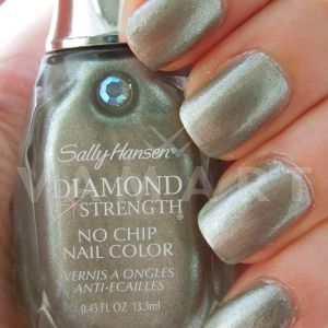 Sally Hansen Diamond Strength No Chip Nail Color 170 Bride To Be